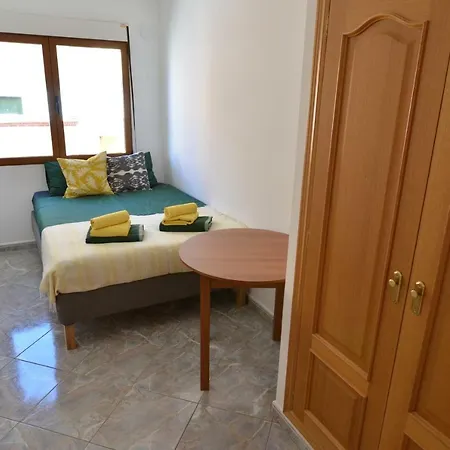 The Townhouse In Centre By Nras Holiday home *